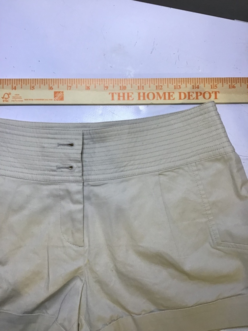 Tory Burch Cream High-Waist Ribbed Band Shorts with Gold Buttons - Picture 6 of 10